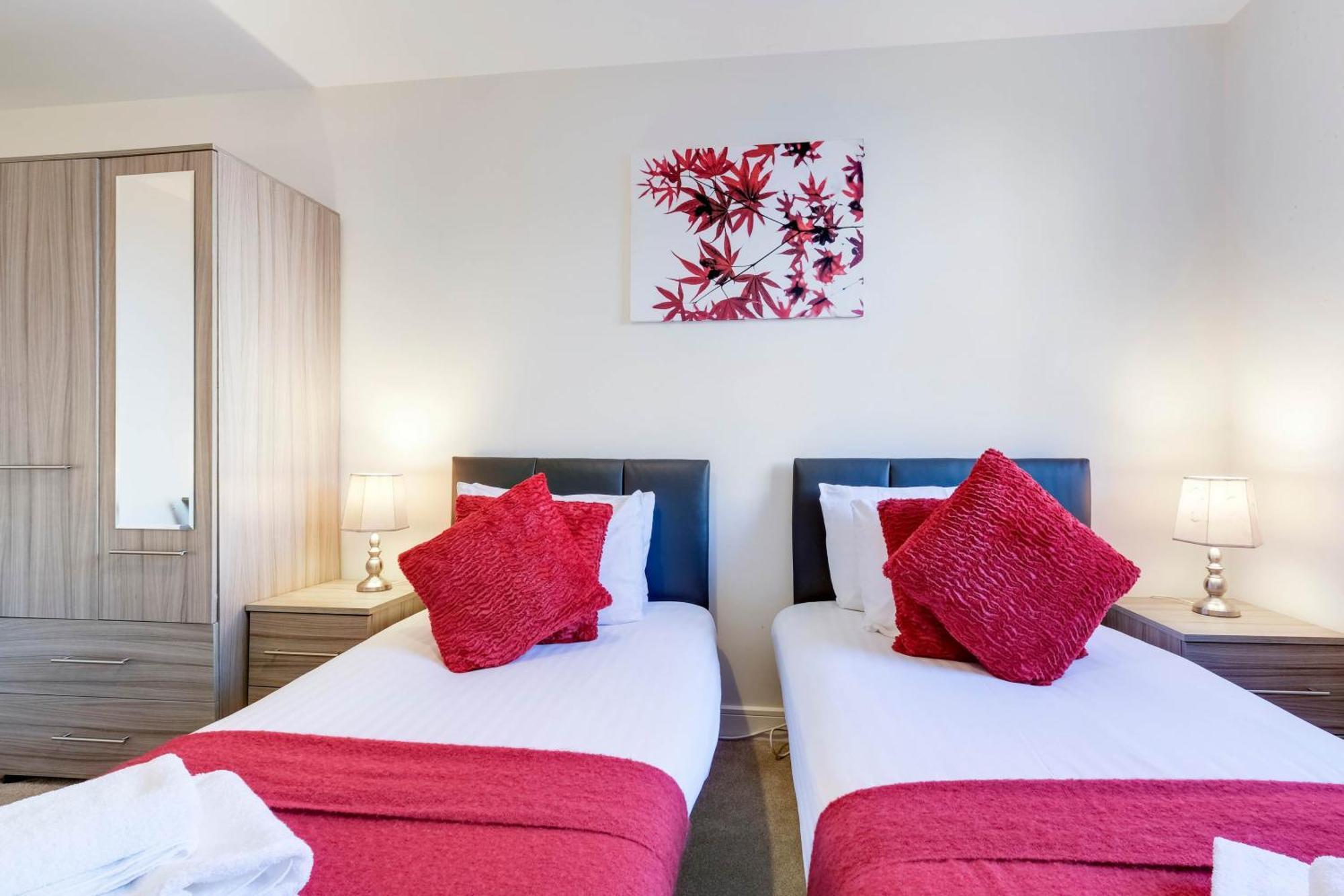 Alder House Serviced Apartment Maidenhead By 360Stays Esterno foto