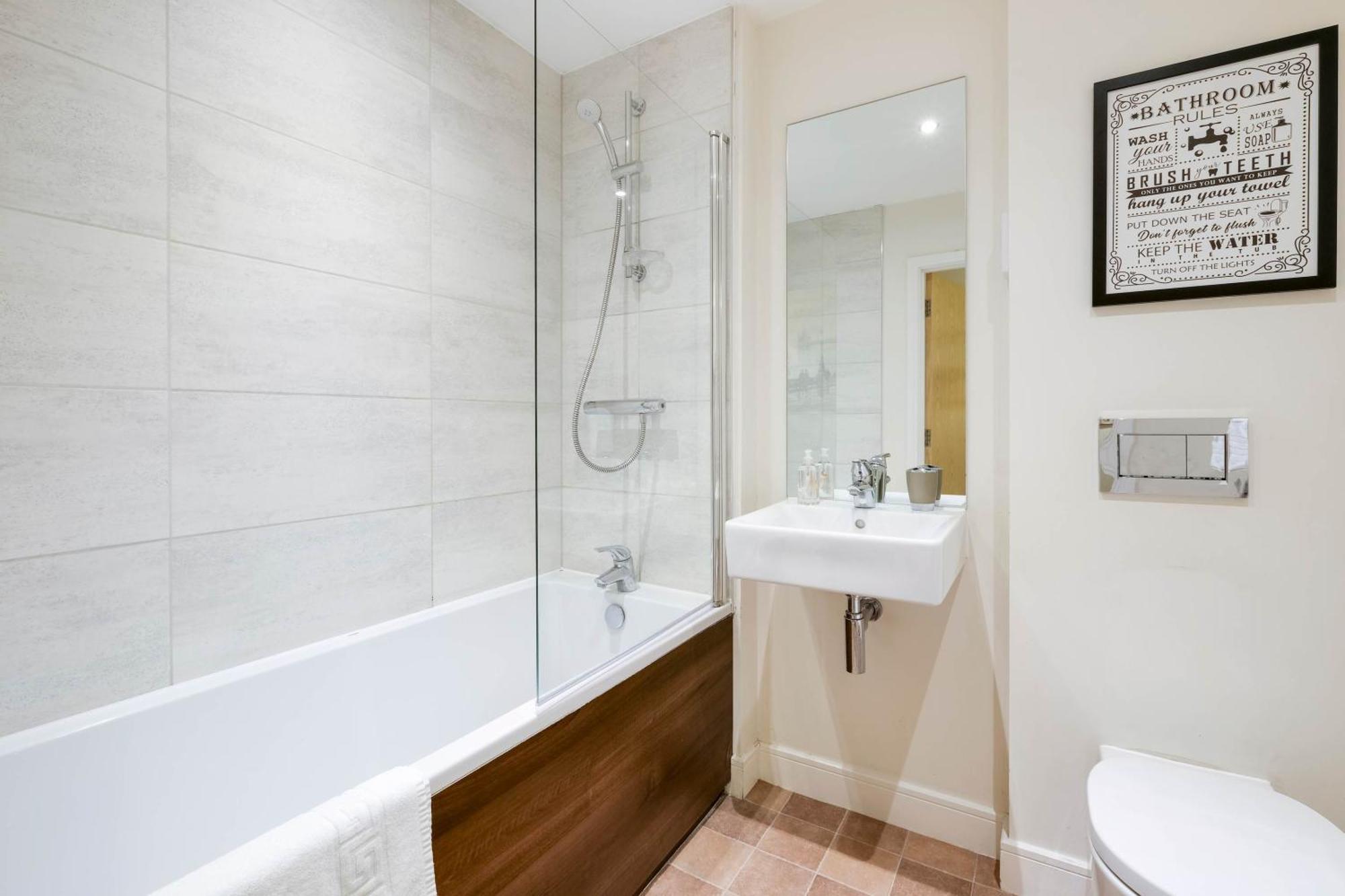 Alder House Serviced Apartment Maidenhead By 360Stays Esterno foto