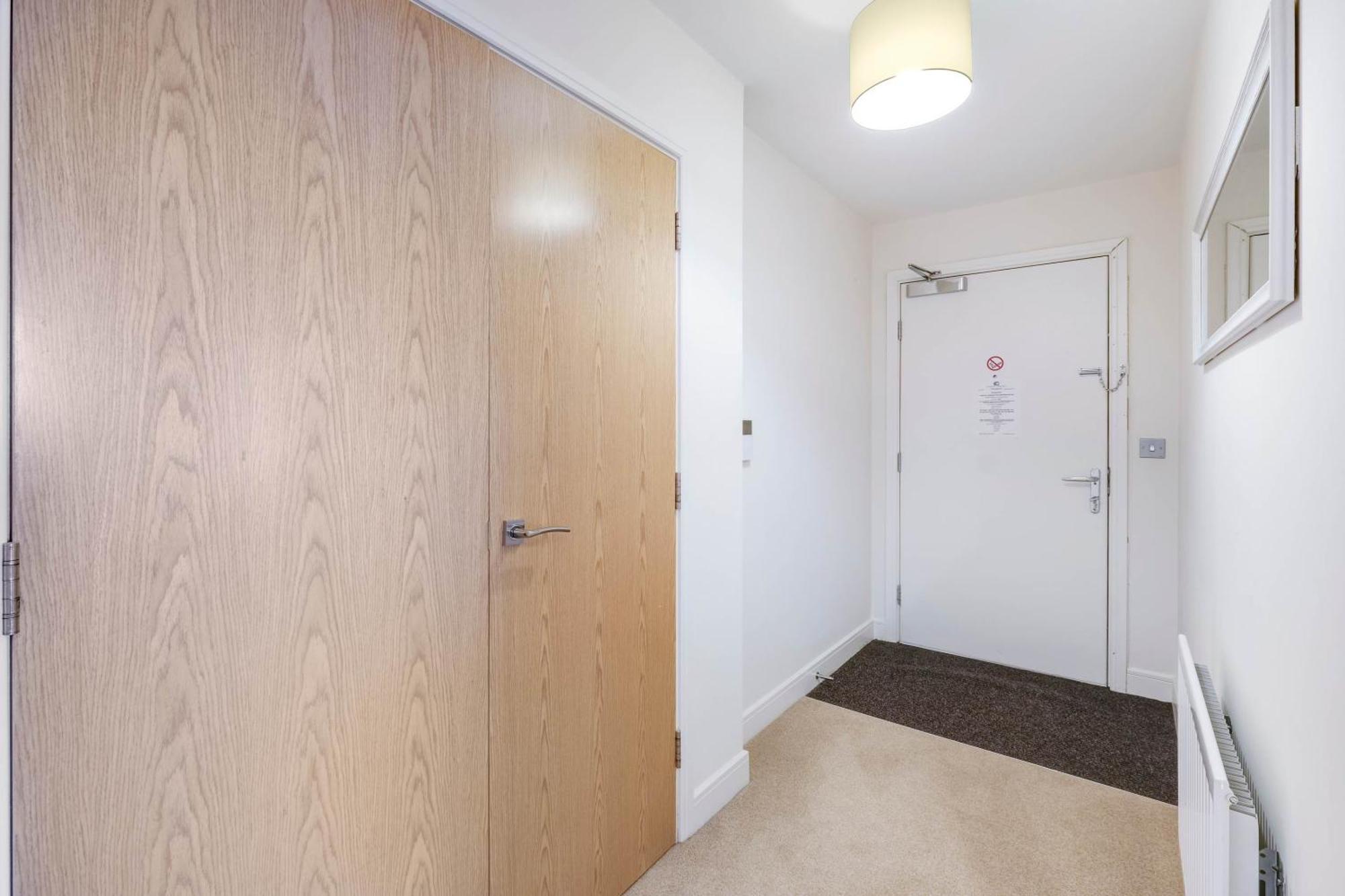 Alder House Serviced Apartment Maidenhead By 360Stays Esterno foto