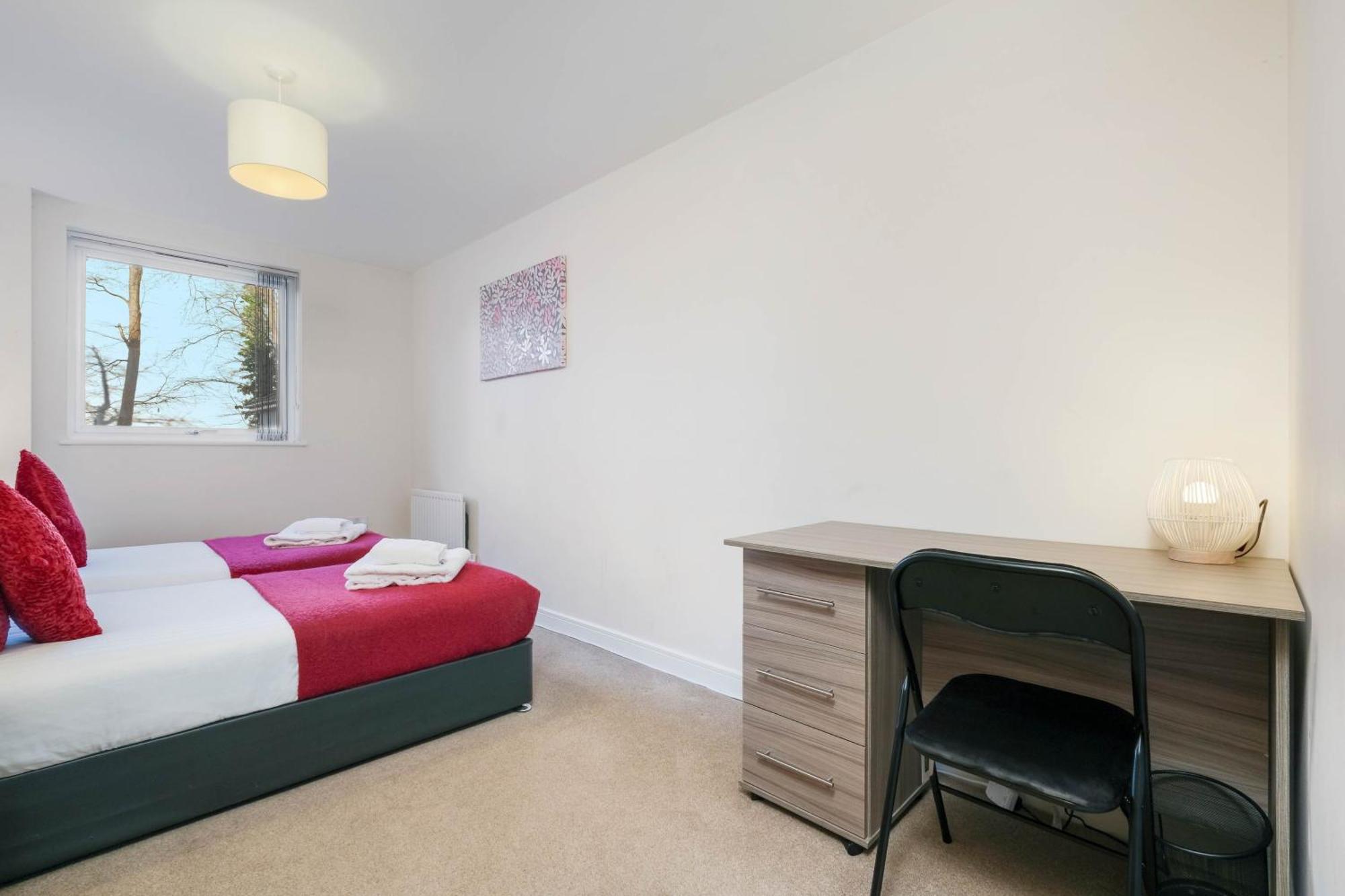 Alder House Serviced Apartment Maidenhead By 360Stays Esterno foto