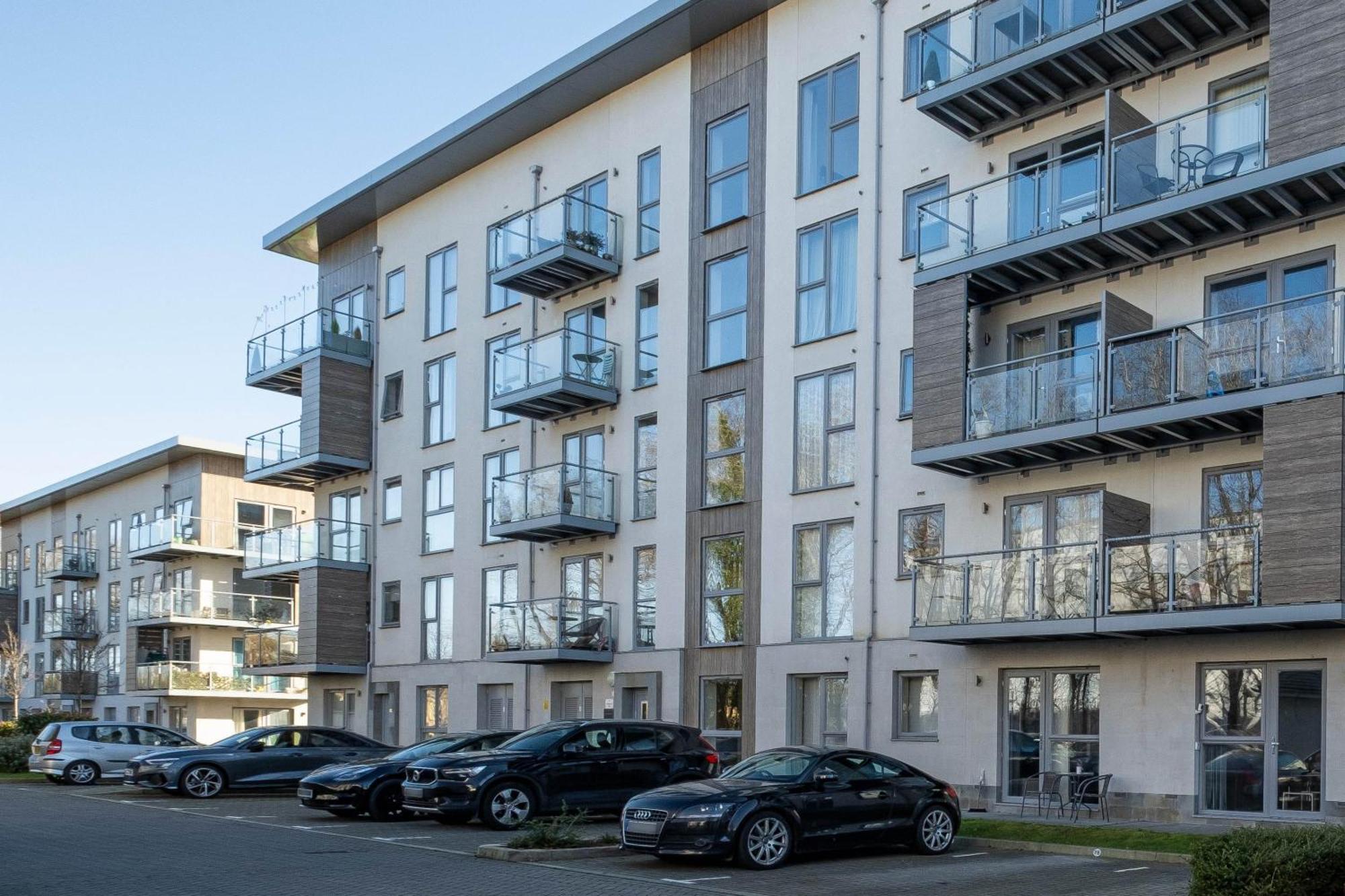 Alder House Serviced Apartment Maidenhead By 360Stays Esterno foto