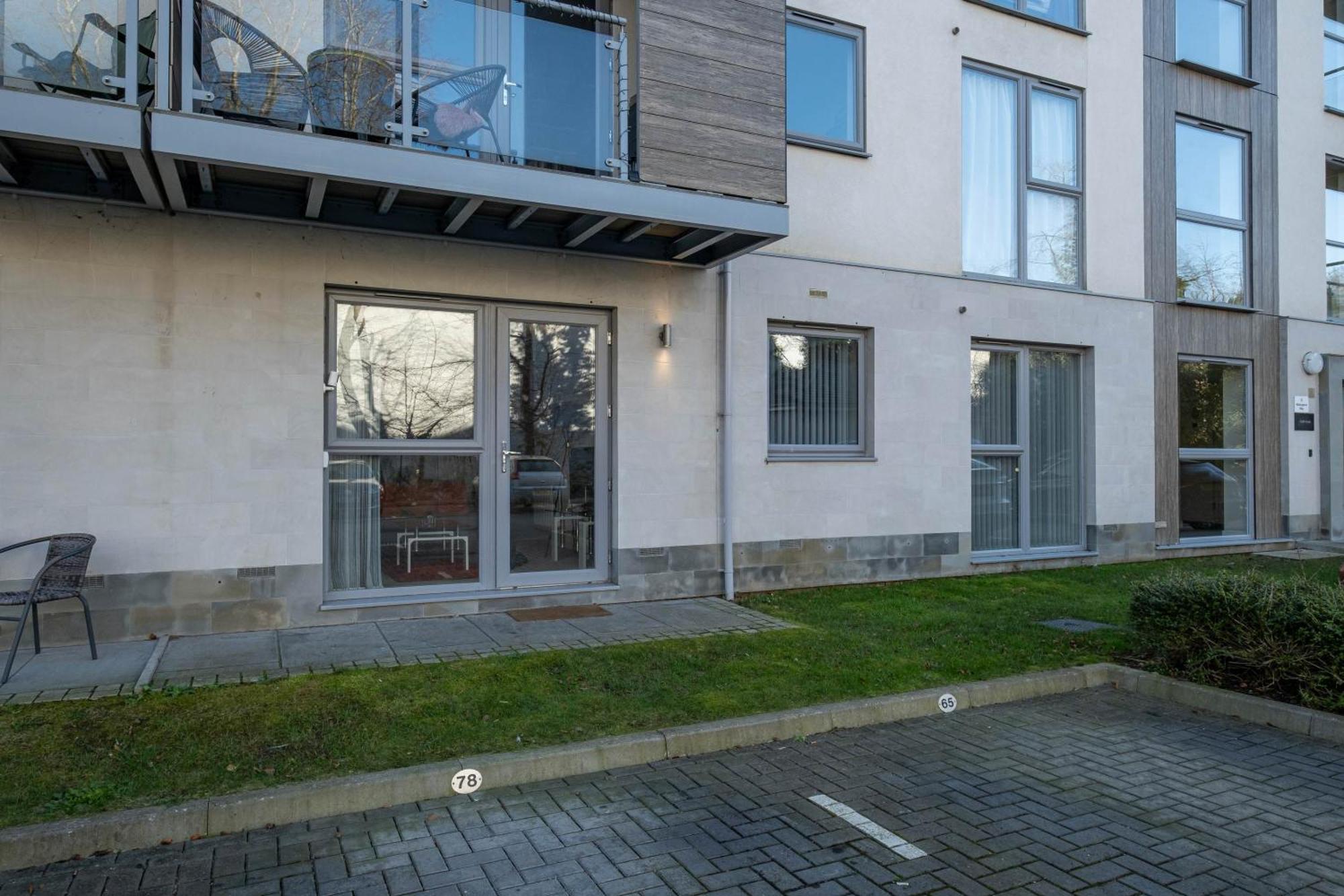 Alder House Serviced Apartment Maidenhead By 360Stays Esterno foto